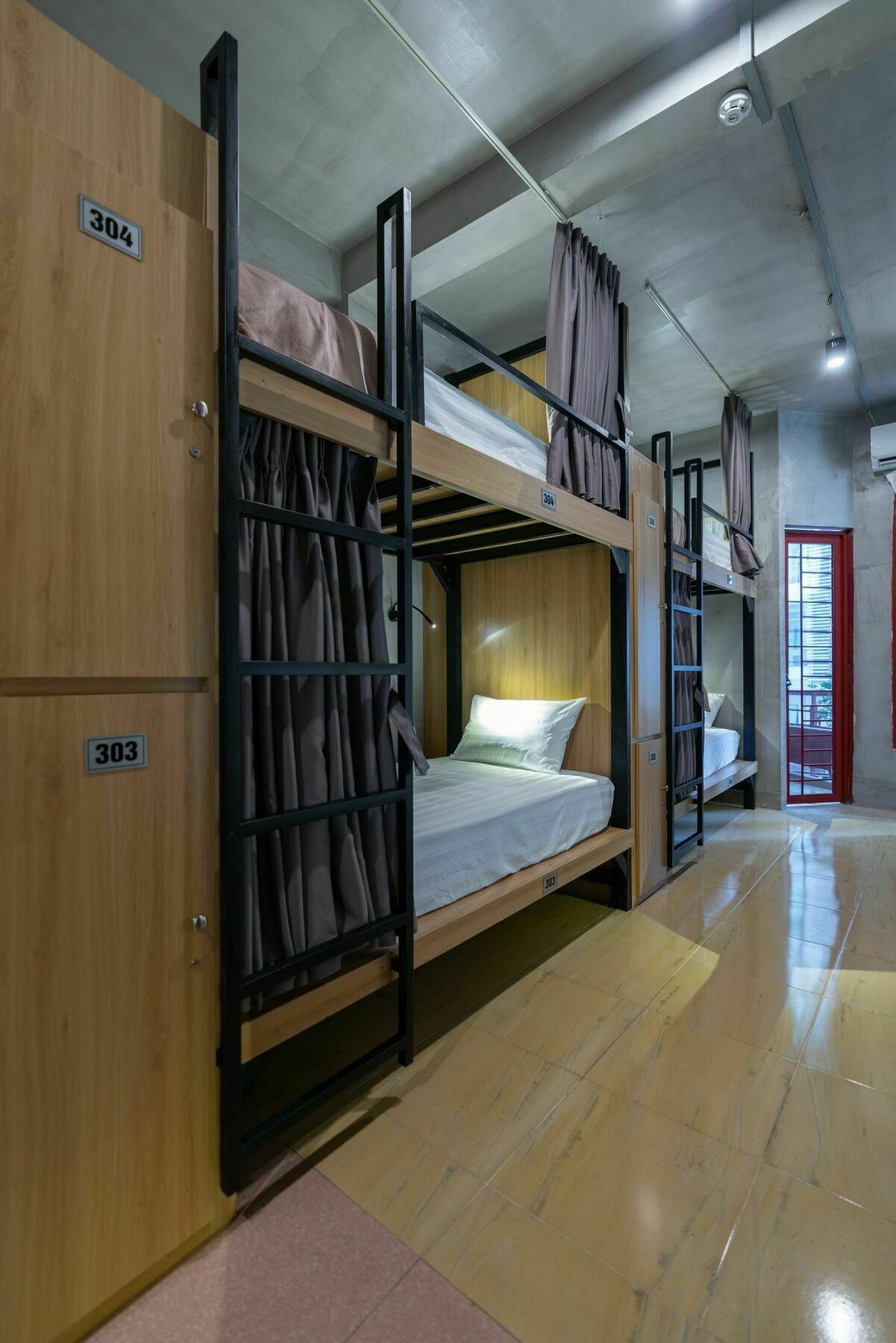 9 Hostel And Bar Hô Chi Minh-Ville Extérieur photo